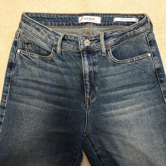 Guess high rise jeans size 26 - Picture 8 of 8